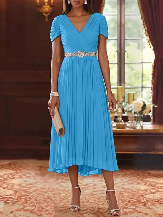 Robe Mère de la Mariée, Ligne A/Princesse, Col en V, Mousseline, Manches Courtes, Longueur du Thé, Plissée, avec Ceinture