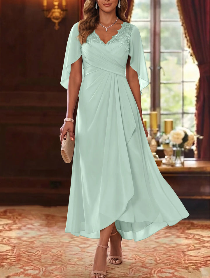 Robe Mère de la Mariée, Ligne A/Princesse, Mousseline, Col en V, Manches Cape, Longueur du Thé, Froncée