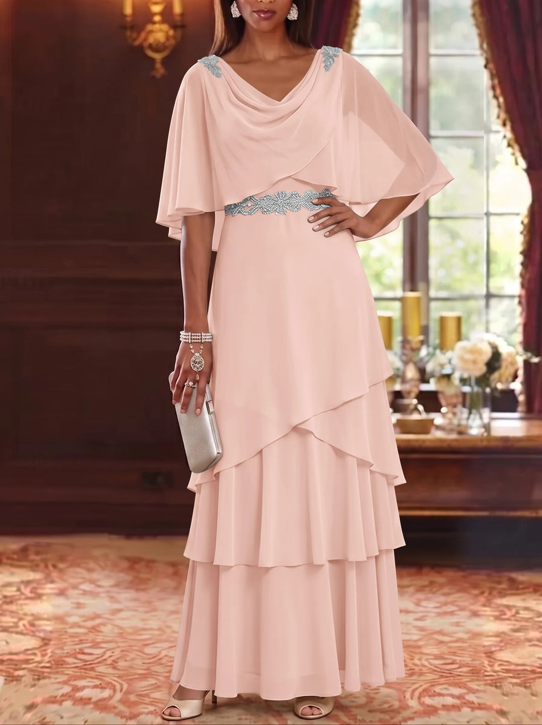 Robe Mère de la Mariée en Mousseline à Col Drapé Ligne A/Princesse Longueur au Sol Manches Cape avec Ceinture à Volants