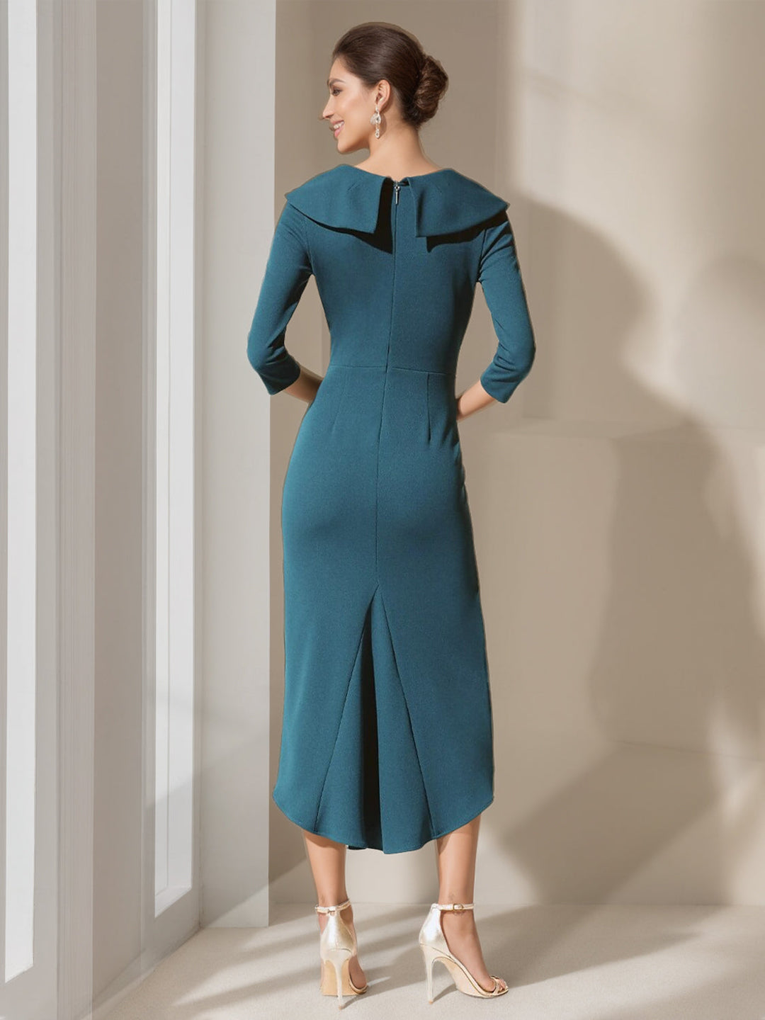 Robe de Mère de la Mariée Asymétrique à Volants, Coupe A-Line/Princess, Col en V, Manches 3/4