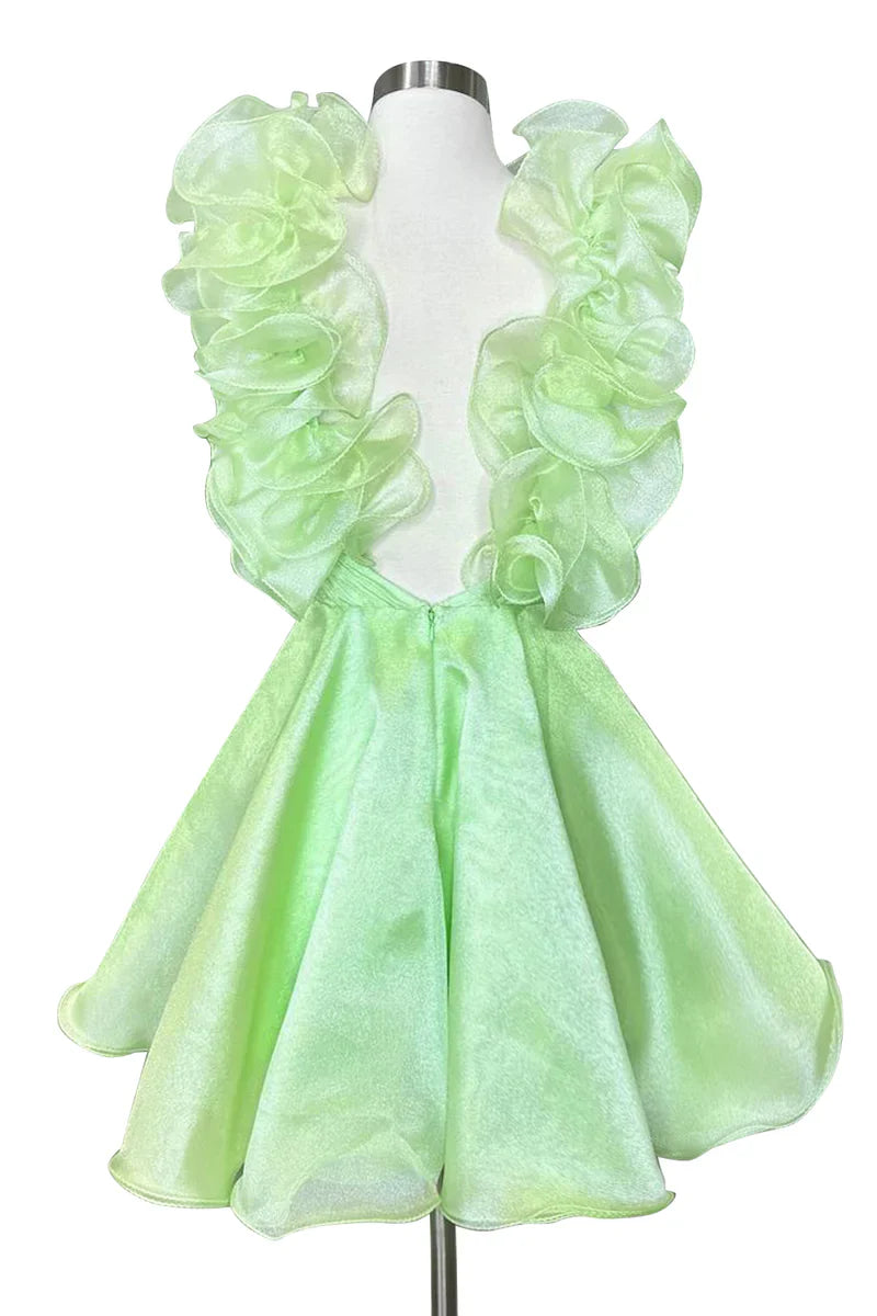 Robe de Soirée Courte/Mini, Coupe A-Line/Princesse, Col en V, Sans Manches, avec Bords à Volants et Plis, pour Cocktail, Soirée, Bal