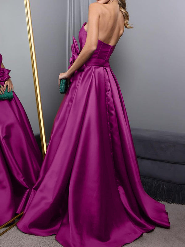 Robe de Soirée en Satin à Volants et à Décolleté en Cœur Sans Manches avec Traîne et Fleurs