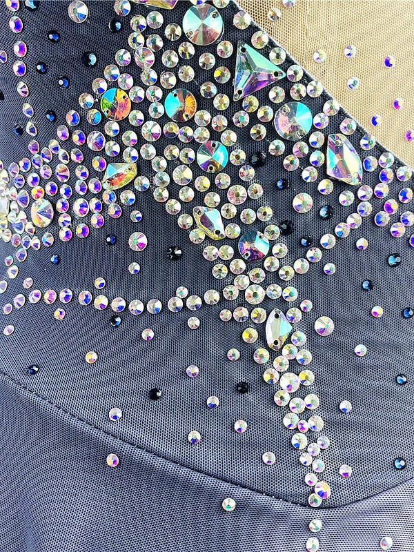 Robe de Patinage Artistique pour Femmes et Filles, Robe de Patinage Sur Glace en Maille Élasthanne à Haute Élasticité, Patchwork de Cristaux/Strass