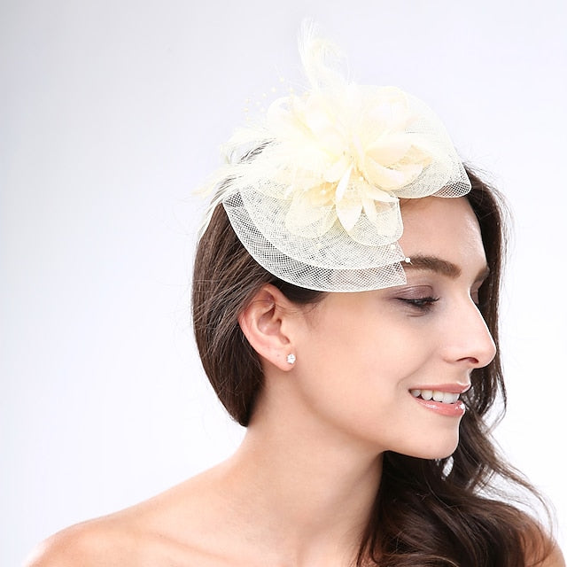Fascinators Net Mariage Tea Party Course de Chevaux Cocktail Vintage Élégant avec Coiffe Florale