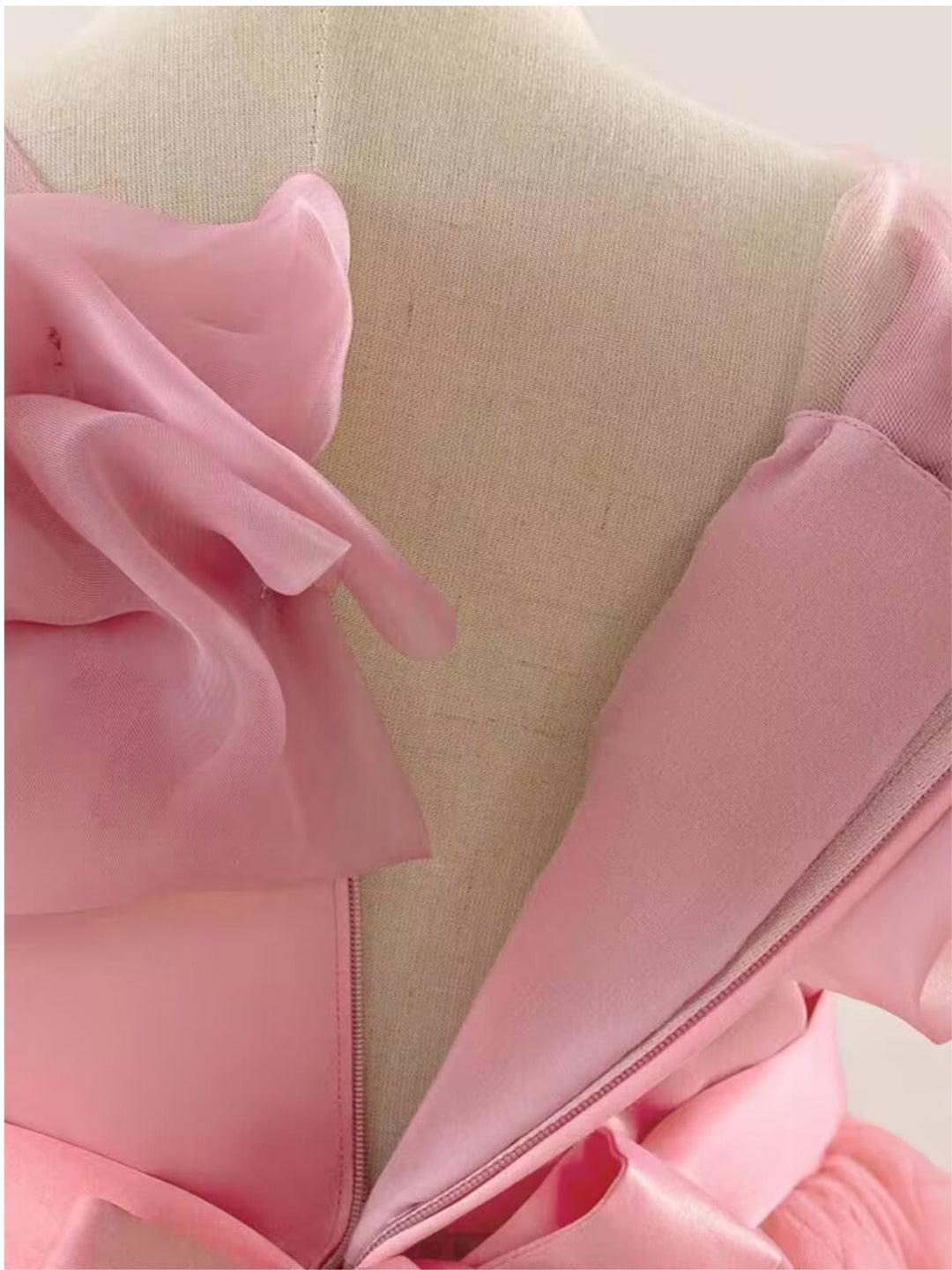 Robe de Bal à Épaules Dénudées Sans Manches pour Demoiselle D'Honneur avec Appliques et Broderies