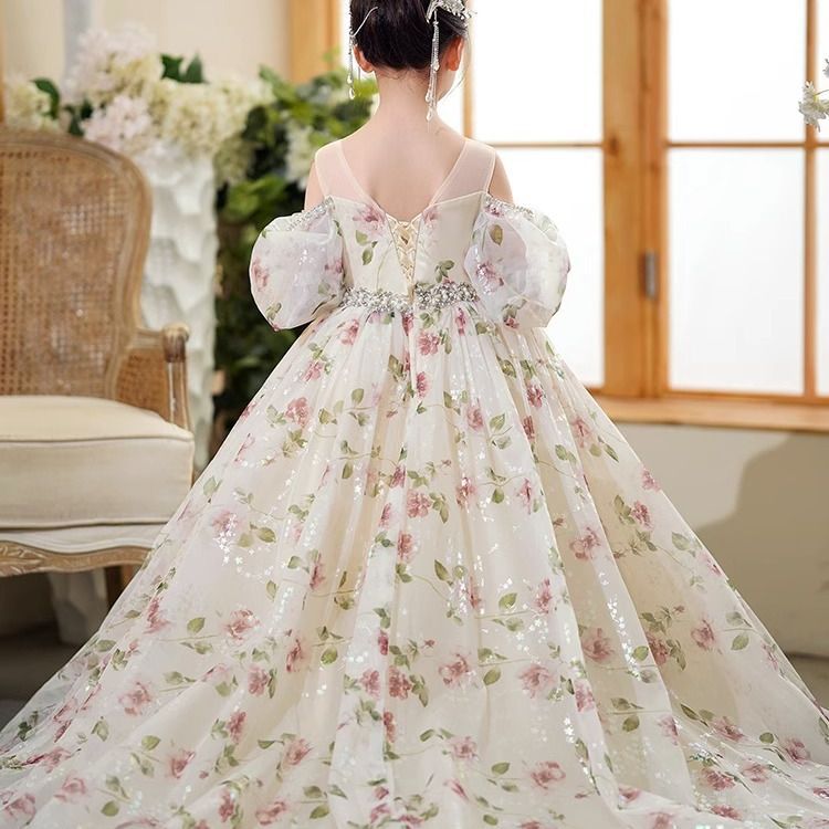 Robe de Soirée Princesse à Épaules Dénudées avec Ceinture en Strass et Traîne