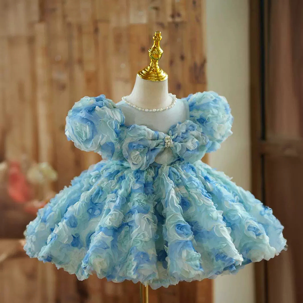 Robe Bébé Fille à Col Rond, Manches Courtes, Longueur Genou, avec Perles et Fleurs Froncées