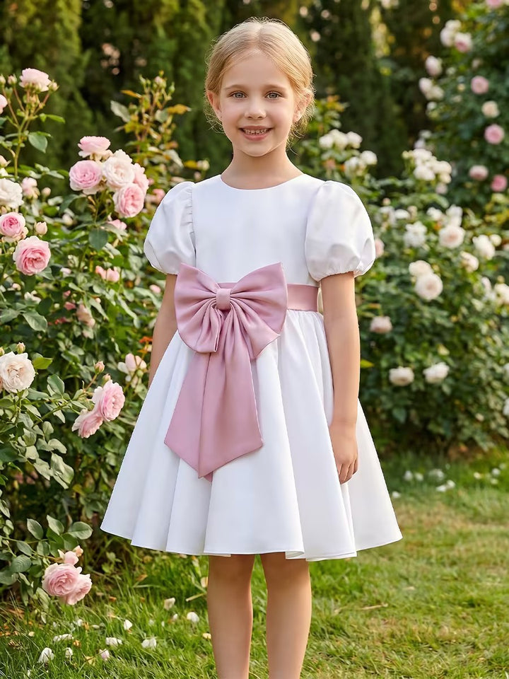 Robe de Bal en Satin à Col Rond Manches Bouffantes Longueur Genou avec Nœud Papillon