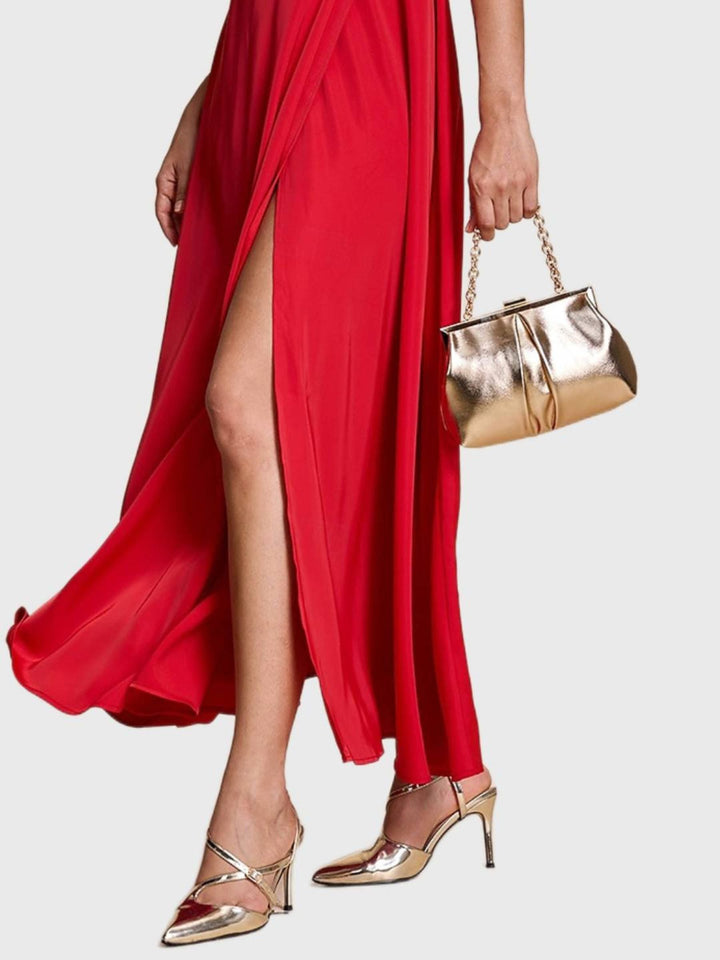 Pochette Élégante en Chaîne Métallique Dorée avec Volants