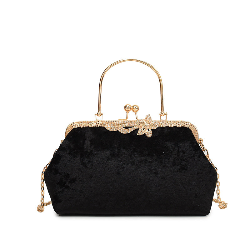 Pochette de Soirée Haut de Gamme en Velours Bordeaux Raffinée