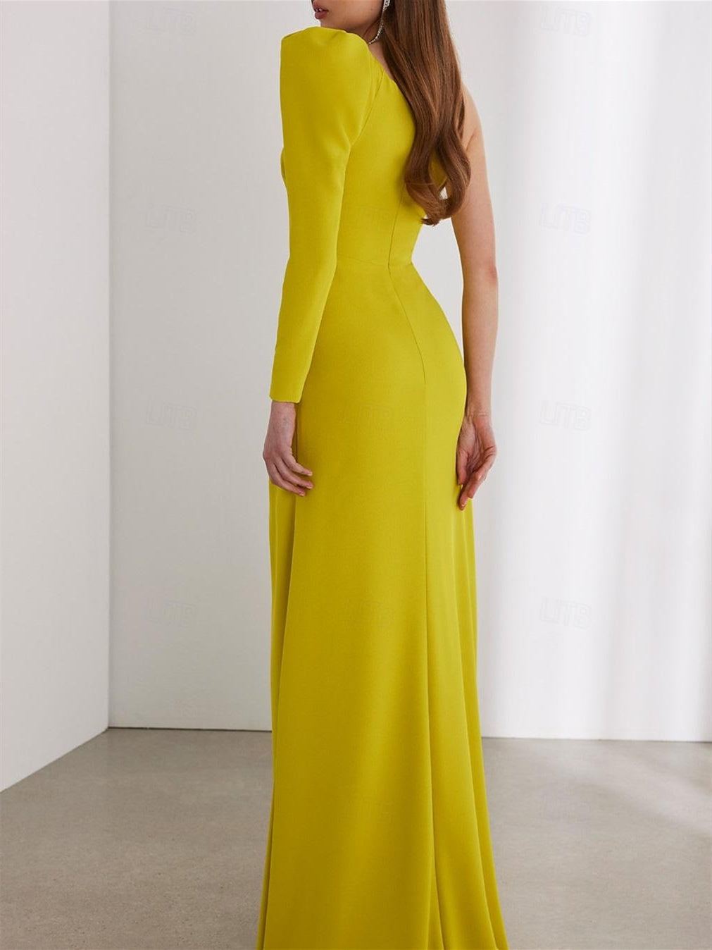 Robe de Mariée en Mousseline Extensible à Manches Longues et à Une Épaule avec Fronces