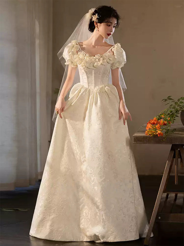 Ligne A/Princesse Bretelles Spaghetti Puff Sleeves Robes de Mariée avec Broderie & 3D Fleurs & Dentelle-up & Perles & Dentelle