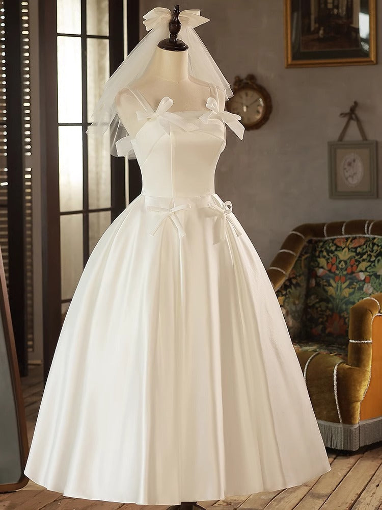 Robe De Mariée Coupe A/Princesse, Bretelles Fines, Sans Manches, Longueur Du Thé, Plissée, Avec Nœuds Et Laçage
