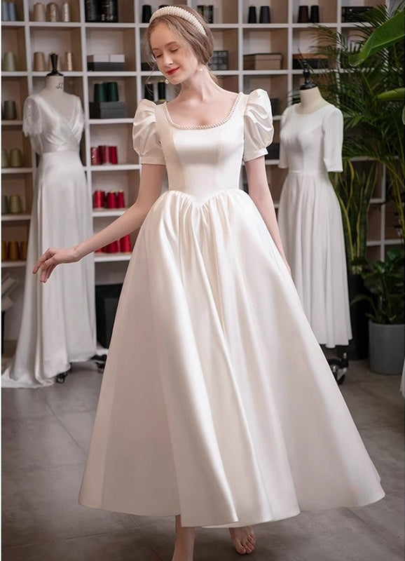 Robe de mariée coupe A/Princesse, Col Arrondi, Manches Bouffantes, Longueur Cheville, Plissée, avec Laçage et Perles
