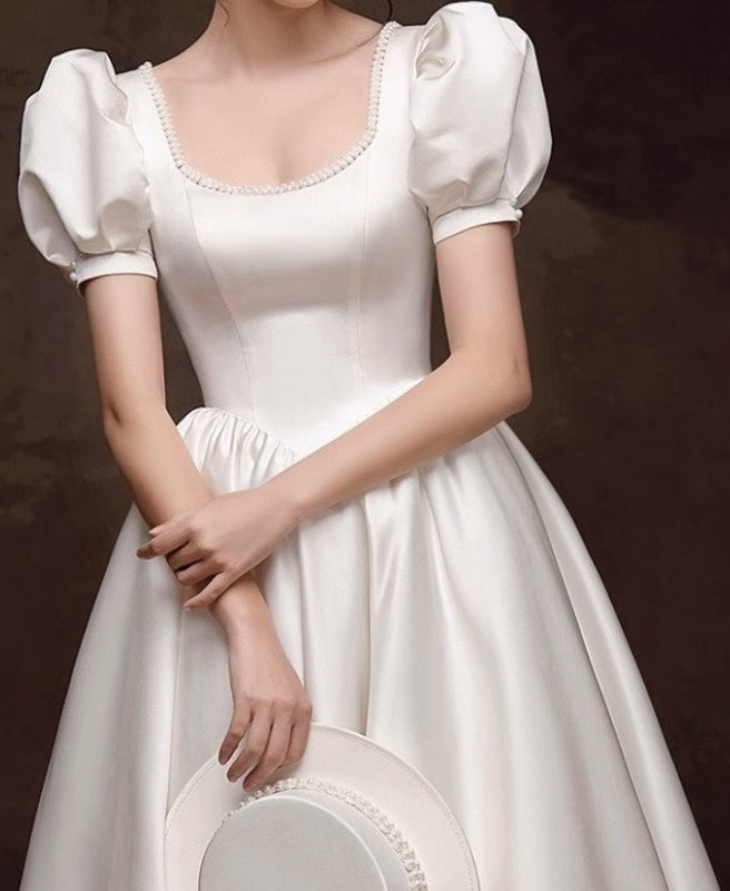 Robe de mariée coupe A/Princesse, Col Arrondi, Manches Bouffantes, Longueur Cheville, Plissée, avec Laçage et Perles