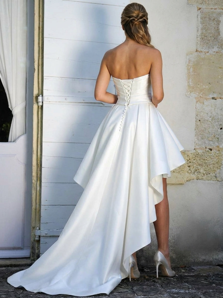 Robe De Mariée Forme A/Princesse, Décolleté Cœur, Sans Manches, Coupe Asymétrique, Avec Volants Et Ceinture