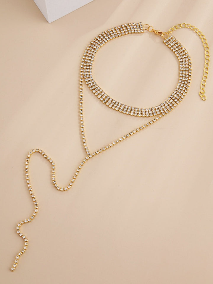 Collier Ras Du Cou Fin Classique et Élégant en Strass