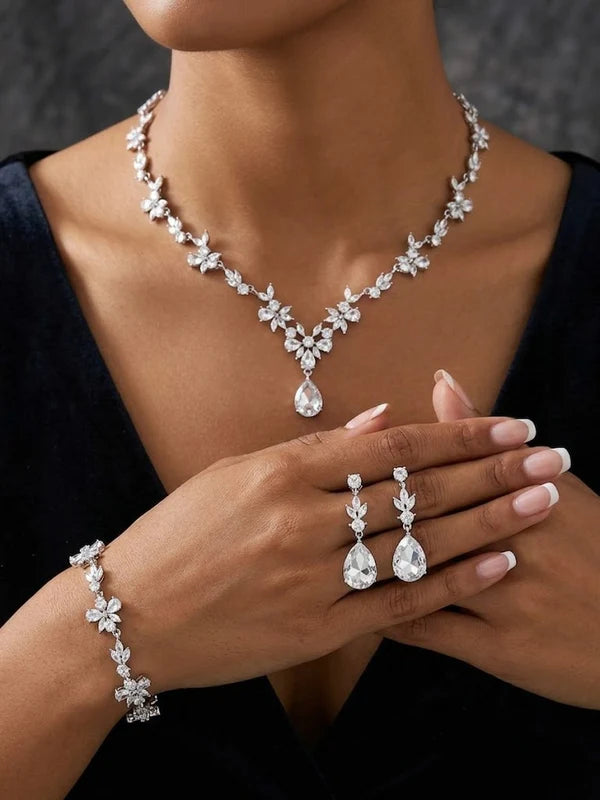 Ensemble de Bijoux de Mariée Élégant en Zircon - Collier, Boucles d'Oreilles et Bracelet 3 Pièces