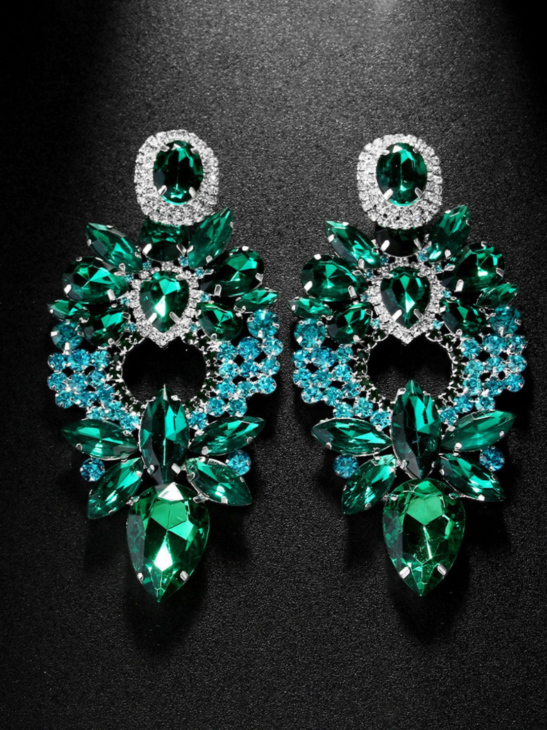 Boucles D'Oreilles Pendantes en Cristal Délicat de Haute Qualité Vert Émeraude