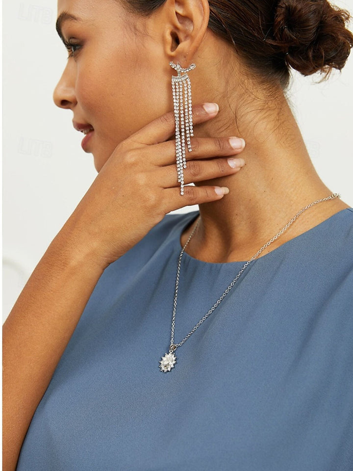 Boucles D'Oreilles Longues Élégantes et Luxueuses en Cristal à Pampilles