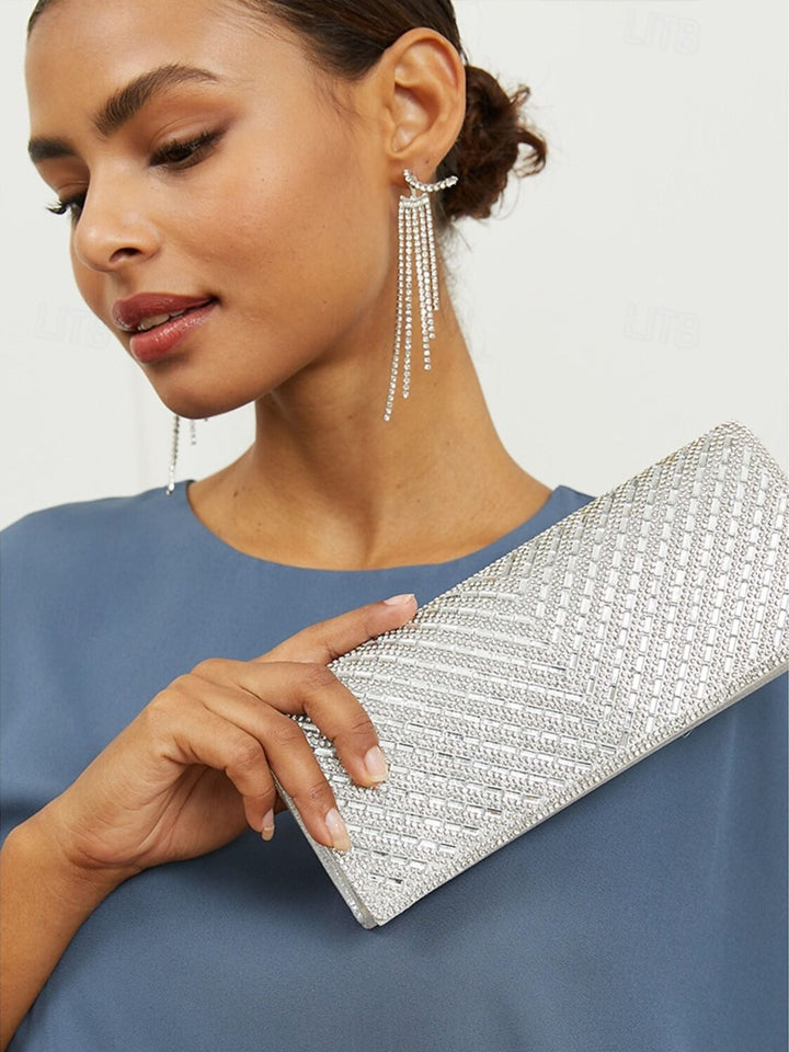 Boucles D'Oreilles Longues Élégantes et Luxueuses en Cristal à Pampilles