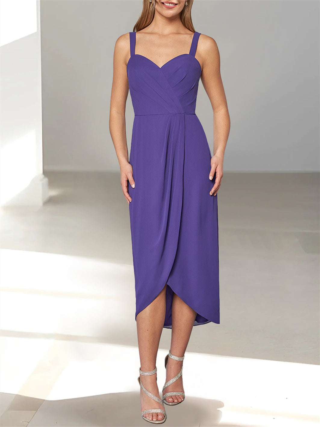 Robe de Mère de la Mariée Coupe A-Line/Princess Longueur Thé avec Veste à Plumes