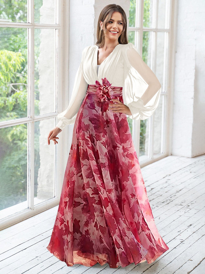 Robe de Mère de la Mariée Grande Taille à Fleurs, Coupe A-Line/Princesse, Col en V, Manches Longues, Longueur Au Sol