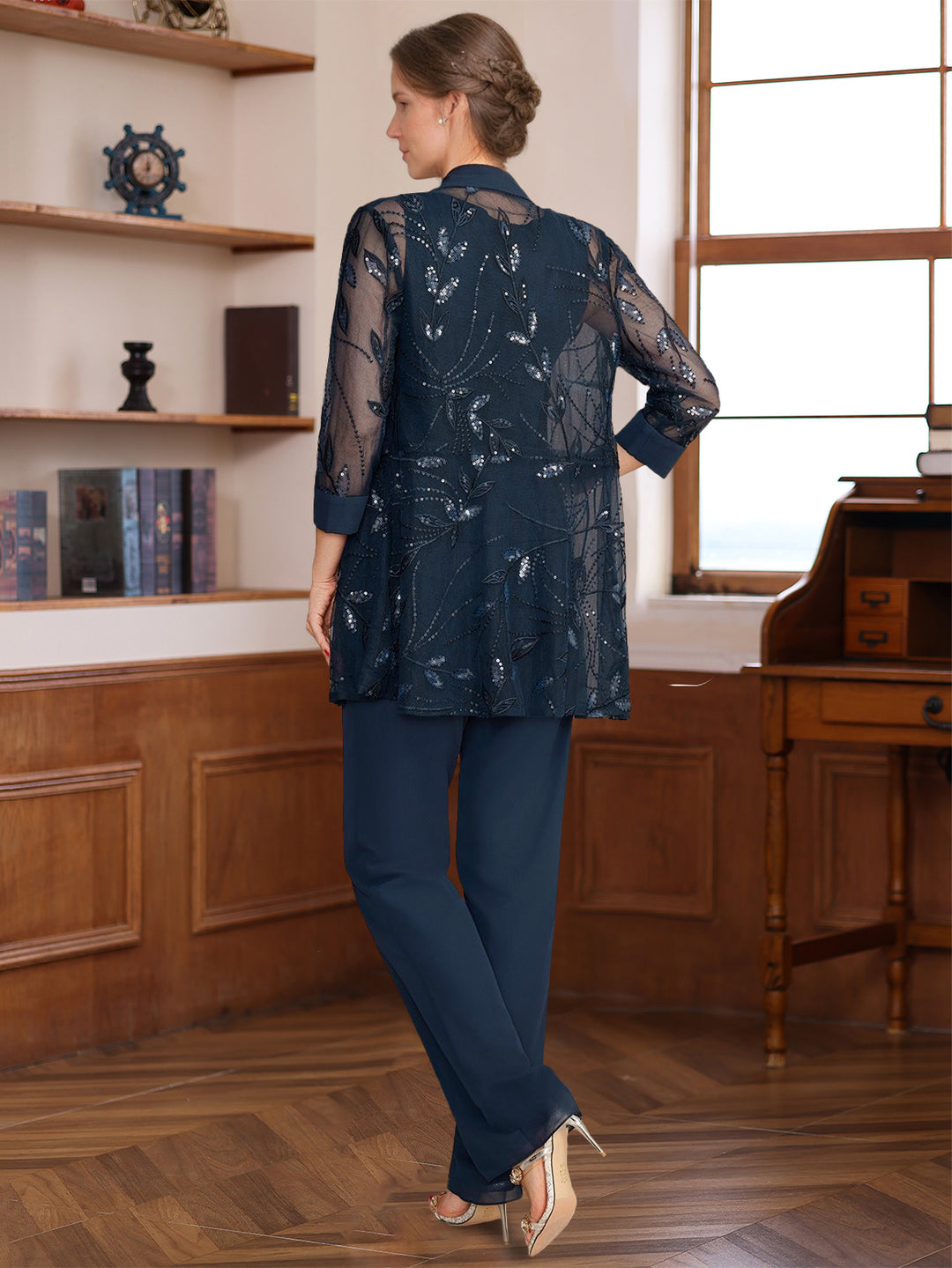 Ensemble pantalon 3 pièces mère de la mariée col rond, sans manches, appliques, sequins, veste, longueur sol