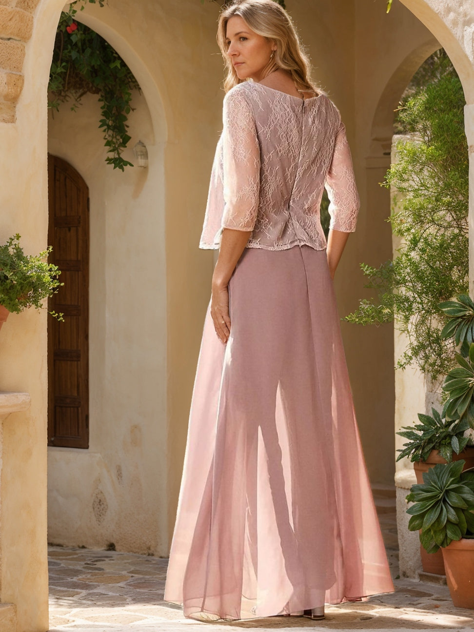 Ensemble pantalon 2 pièces mère de la mariée col rond, manches 3/4, dentelle appliques, longueur sol