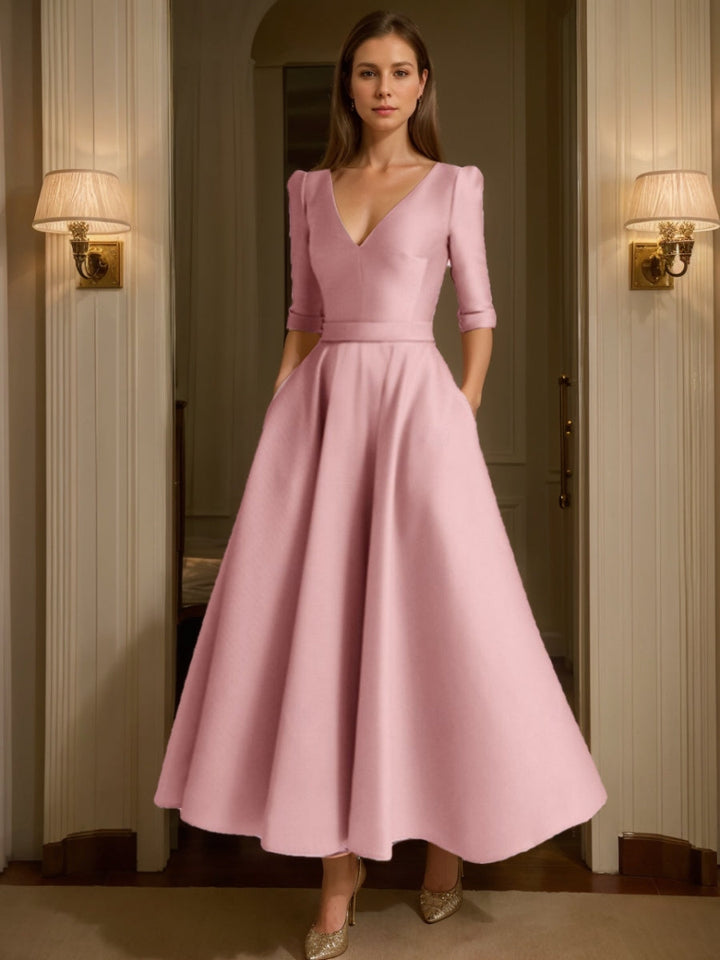 Robe Mère de la Mariée, Ligne A/Princesse, Col en V, Satin, Manches Mi-Longues, Longueur de la Cheville, Plissée