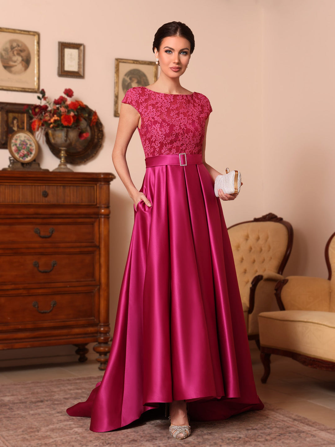 Ligne A/Princesse Scoop Satin Robes Mère de La Mariée Sans Manches Dentelle Longueur du Sol Train de Balayage/Brosse