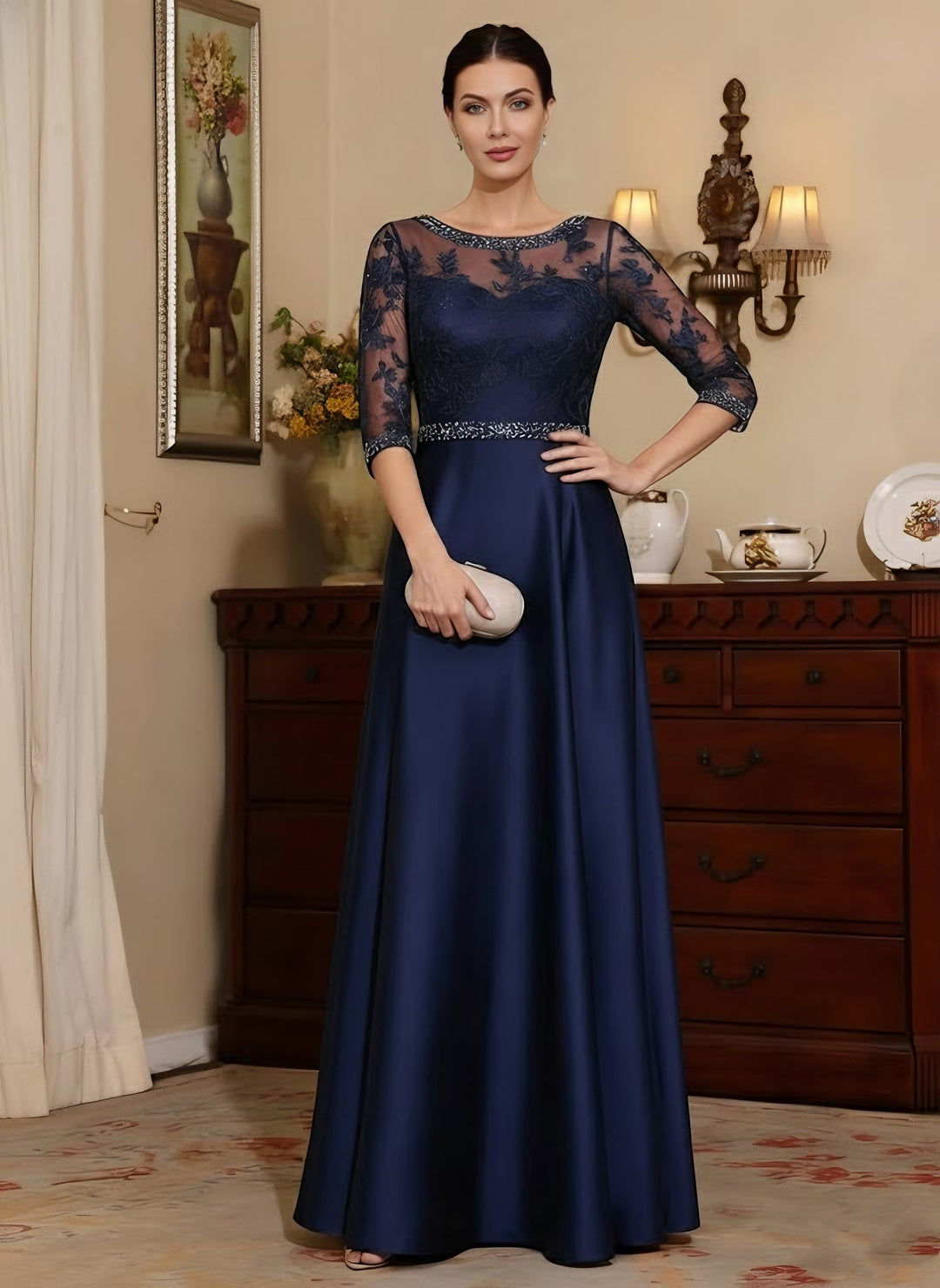 Robe mère de la mariée satin ligne A, col rond, manches 3/4, longueur sol, dentelle, perles et ceinture