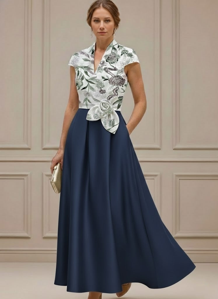 Robe mère de la mariée satin ligne A, col V, manches courtes, longueur cheville, ceinture et imprimé floral
