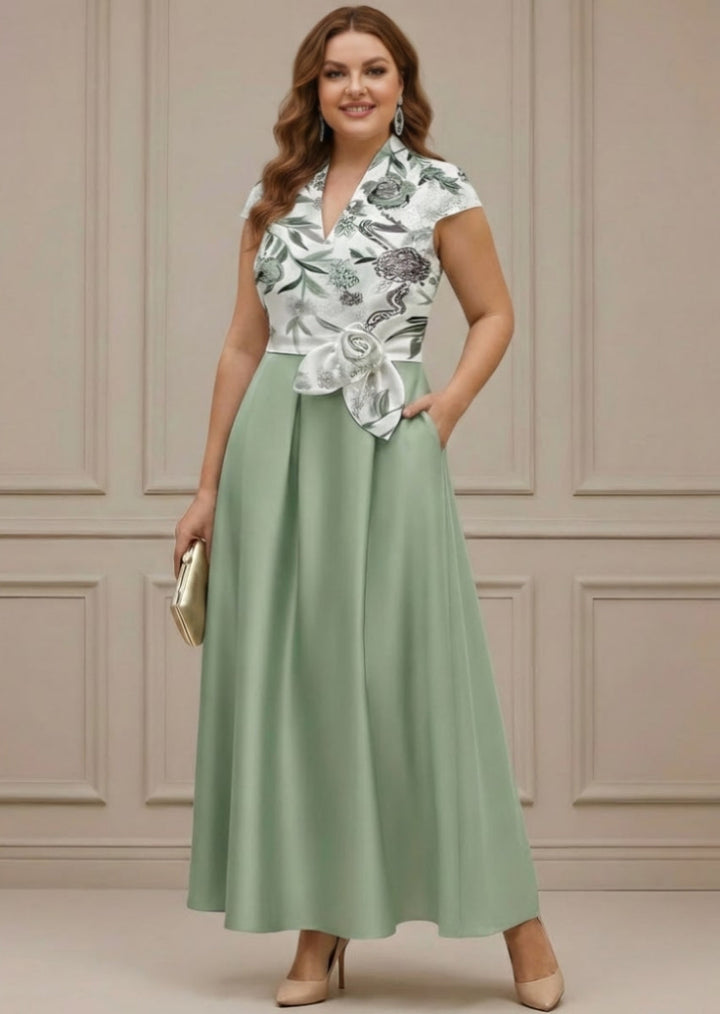 Robe mère de la mariée taille plus ligne A, satin col V, manches courtes, longueur cheville, imprimé floral, ceinture