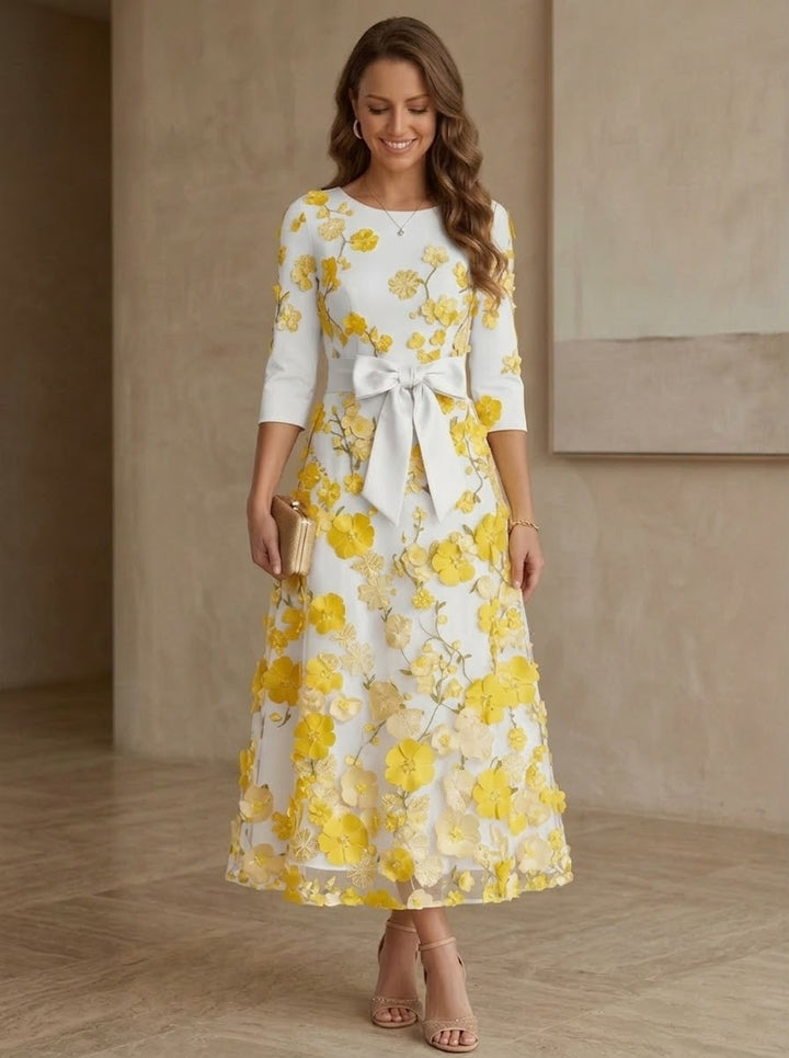 Robe mère de la mariée ligne A satin col rond, nœud, dentelle florale, manches 3/4, longueur midi