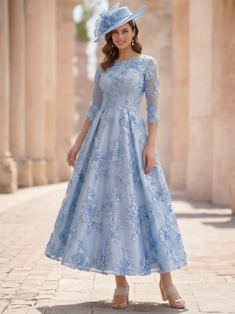 Robe mère de la mariée ligne A col rond, dentelle florale, appliques, manches 3/4, longueur midi