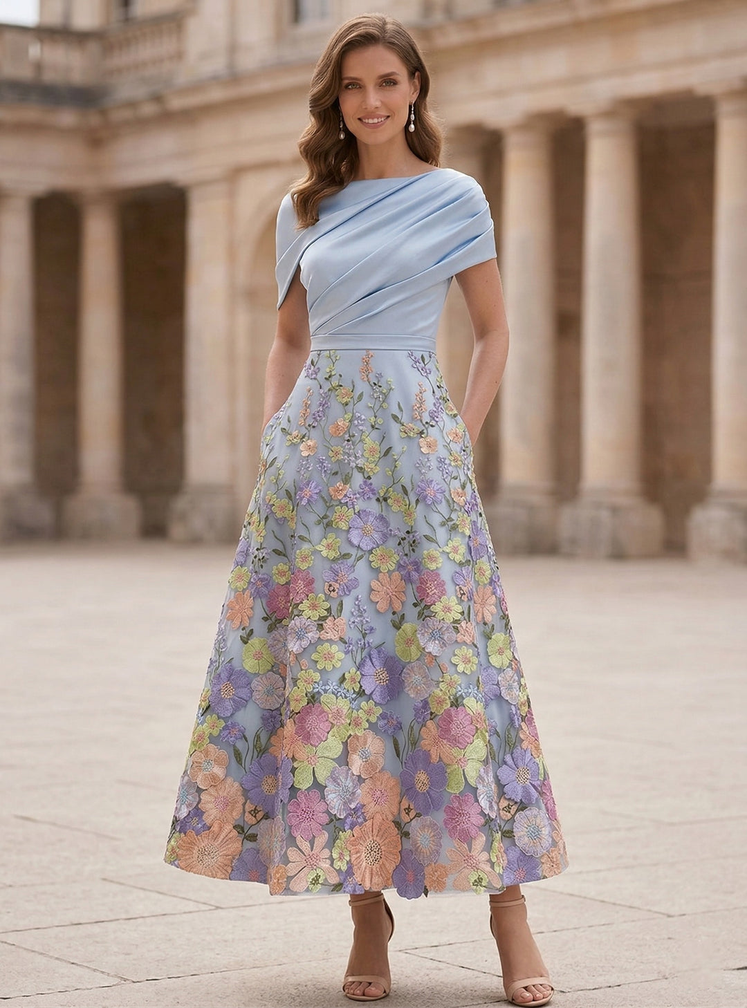 Robe mère de la mariée en satin, ligne A/princesse, col bateau, floral, Longueur de Thé, manches courtes, ruché