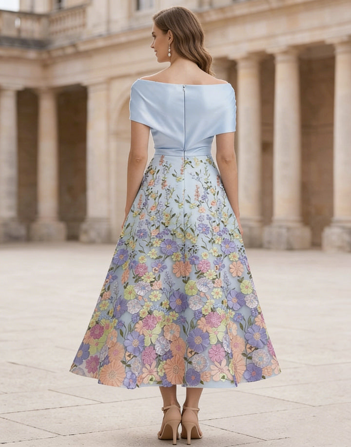 Robe mère de la mariée en satin, ligne A/princesse, col bateau, floral, Longueur de Thé, manches courtes, ruché
