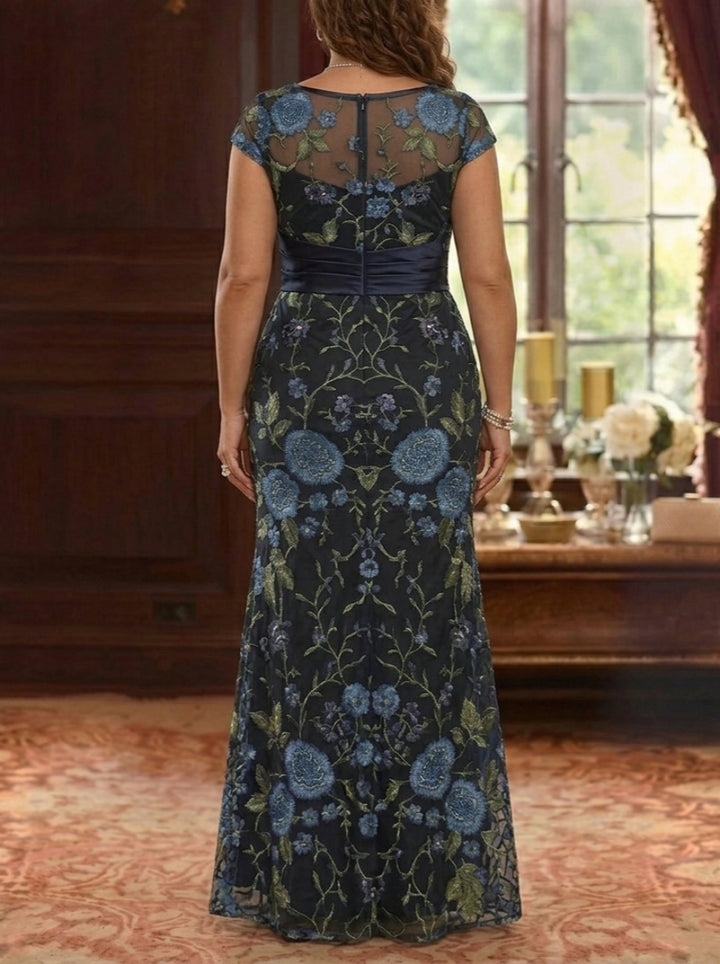 Robe Mère de la Mariée, Taille Plus, Trompette/Sirène, Col Rond, Dentelle Florale, Manches Courtes, Longueur au Sol, avec Ceinture