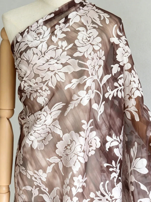 Robe Mère de la Mariée Florale en Tissu Burnout, Ligne A/Princesse, Col en V, Manches 3/4, Longueur au Sol