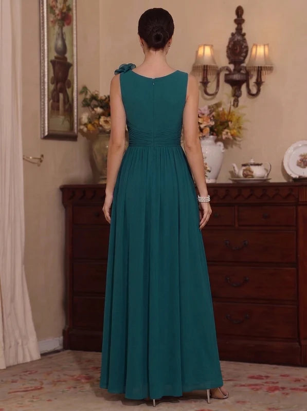 Robe Mère de la Mariée en Mousseline à Col V Ligne A/Princesse Longueur au Sol Sans Manches Froncée avec Fleurs 3D