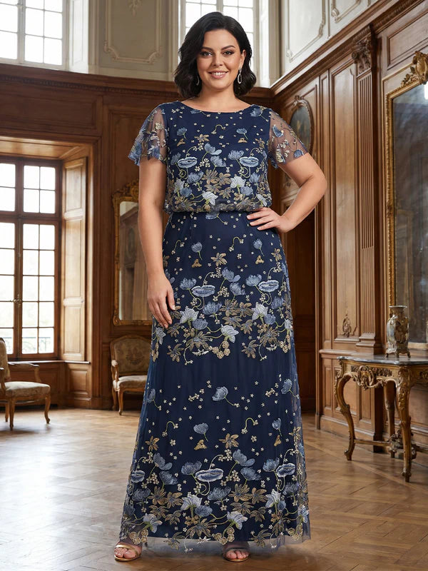 Robe Mère de la Mariée Grande Taille Florale en Dentelle Ligne A/Princesse à Col Rond Manches Courtes Longueur au Sol