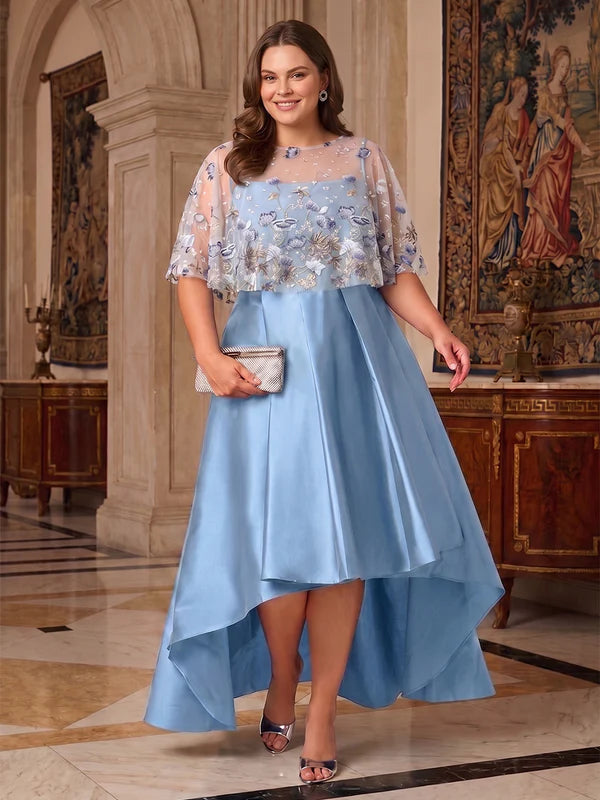 Robe Mère de la Mariée Grande Taille Florale en Satin Ligne A/Princesse à Col Rond Manches Cape Longueur Haut-Bas