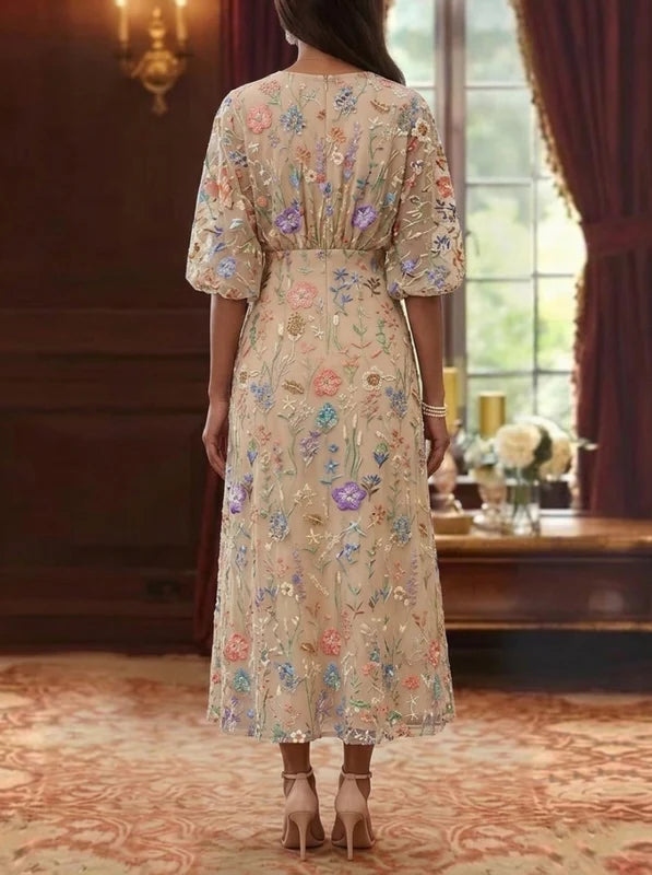 Robe Mère de la Mariée Ligne A/Princesse Dentelle Brodée Col V Manches Mi-Longues Longueur Midi