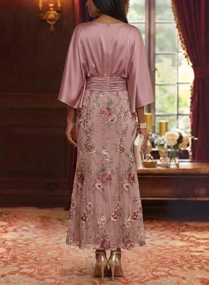 Robe Mère de la Mariée Ligne A/Princesse Dentelle Brodée en Satin de Soie Col Bateau Manches 3/4 Longueur Cheville