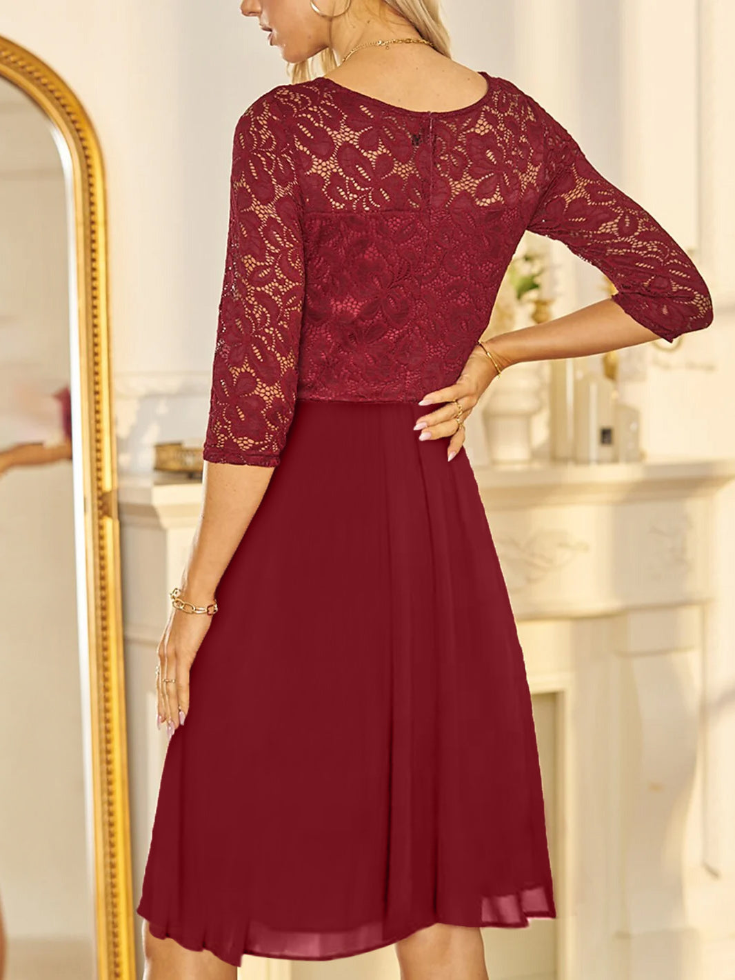 Robe de Cocktail de Mariage en Dentelle à Col en V et Coupe Princesse avec Appliques