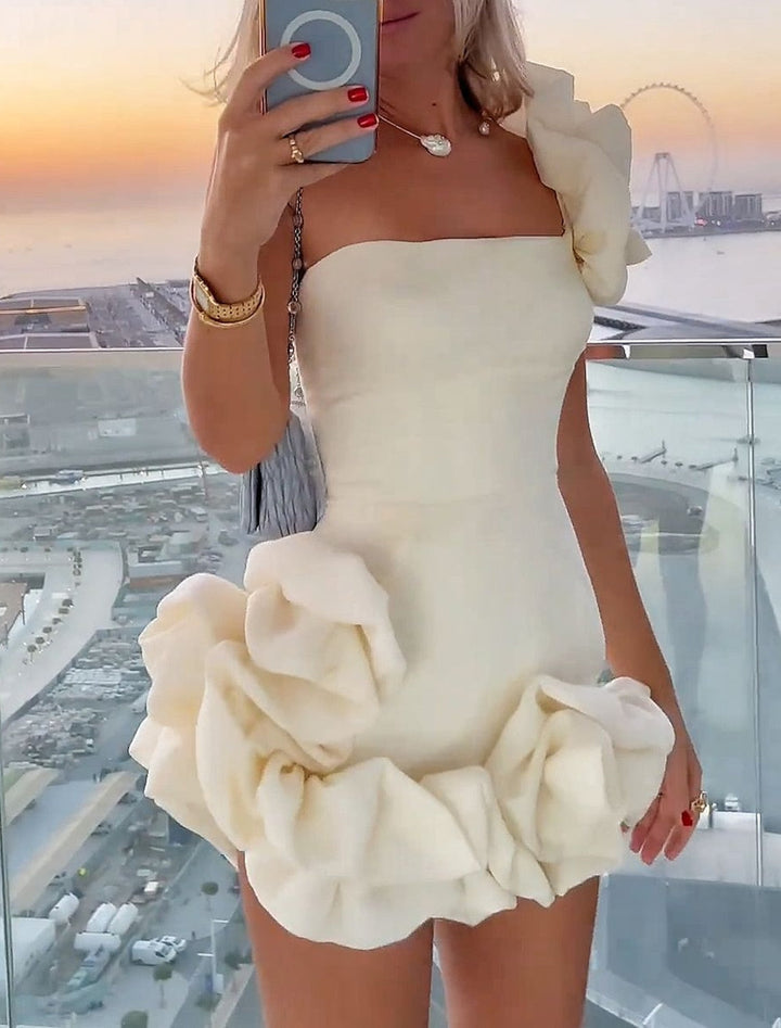 Robe de Cocktail Courte/Mini Sans Bretelles à Volants, Coupe Fourreau/Colonne