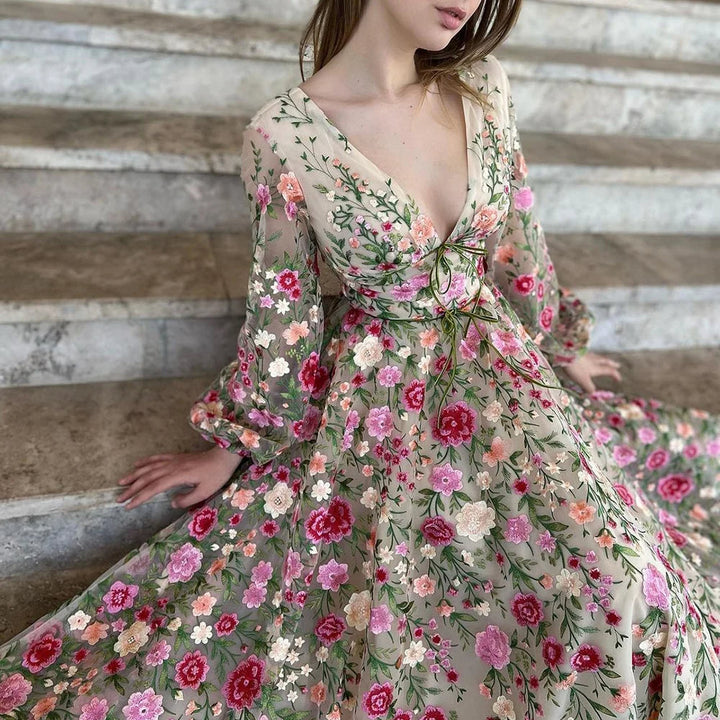 Robe de Soirée Formelle à Fleurs, Coupe A-Line/Princess, Col en V, Manches Longues