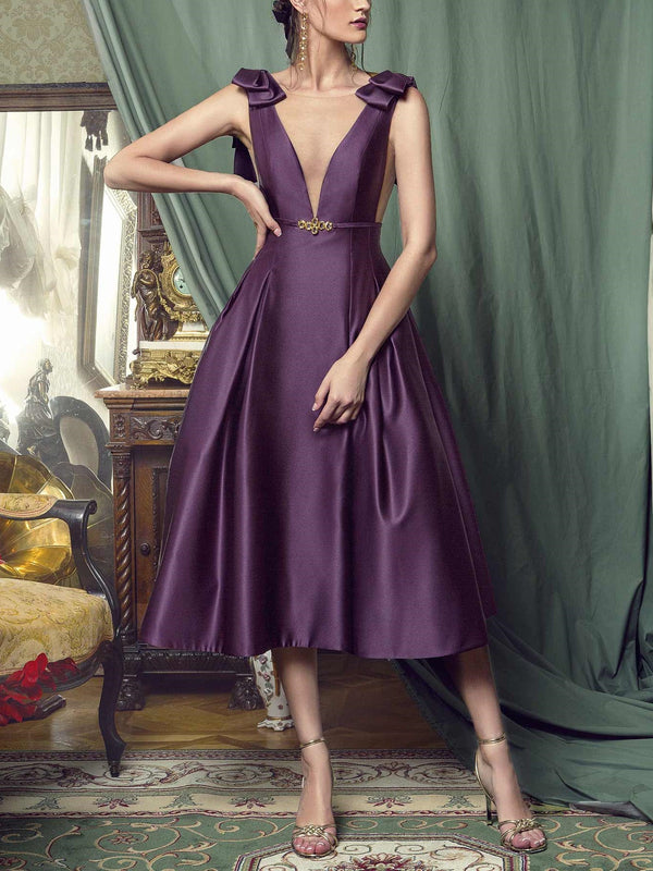 Robe de Cocktail Trapèze/Princesse à Décolleté Plongeant Sans Manches, Longueur Genou, avec Dos Ouvert