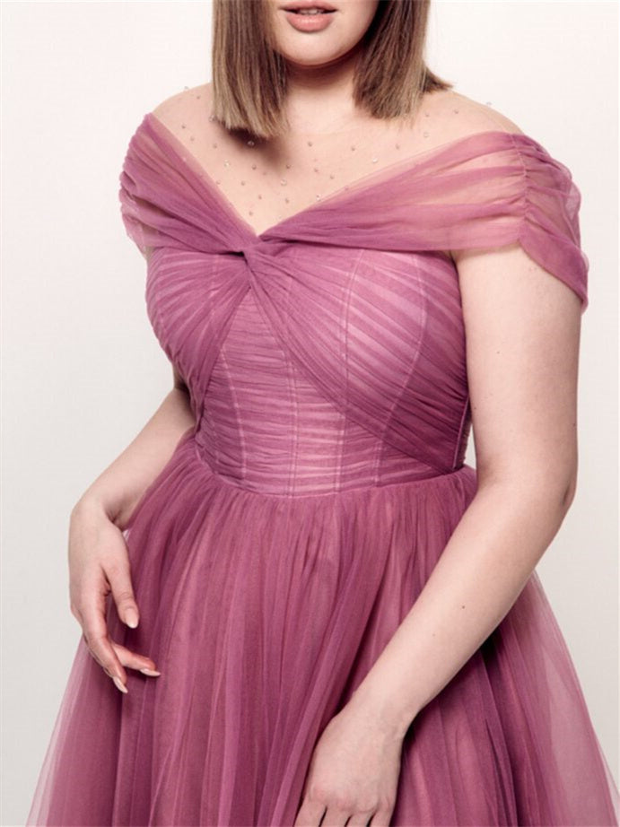 Robe de Cocktail Grande Taille, Coupe A-Line/Princesse, Épaules Dénudées, Manches Courtes, Longueur Genou